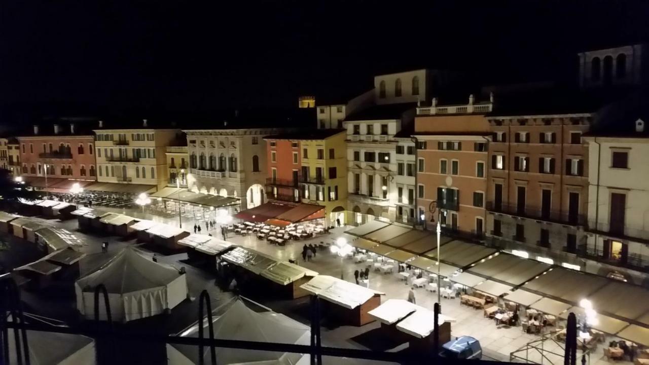 Bilocale Via Imola 4 Lejlighed Verona Eksteriør billede